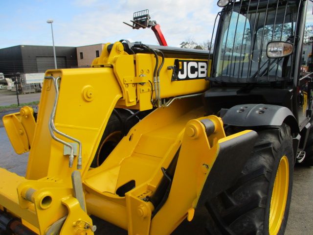 JCB 533-105 (631)-Neu