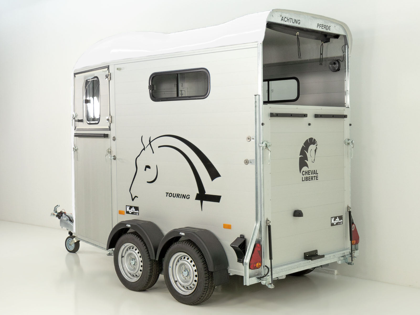 Cheval Liberte Pferdeanhänger Touring One 1,5er | Pullman-Fahrwerk | Frontausstieg