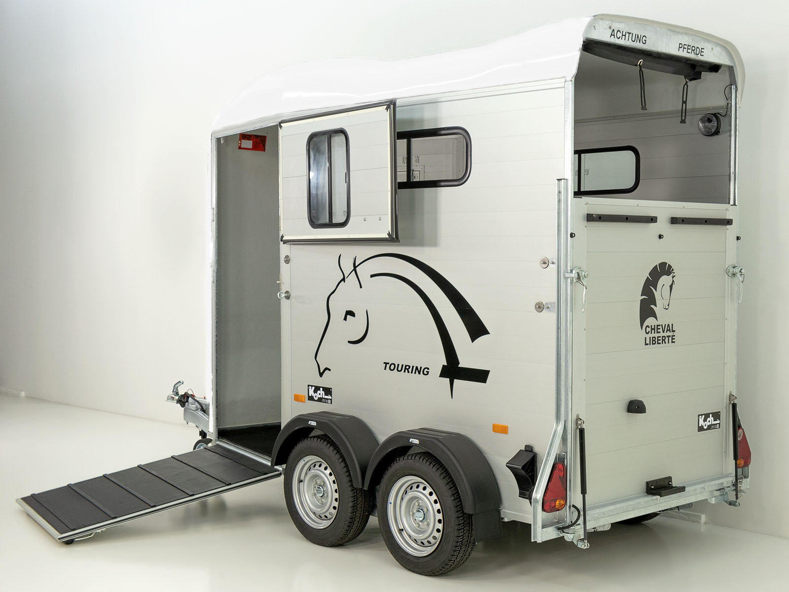 Cheval Liberte Pferdeanhänger Touring One 1,5er | Pullman-Fahrwerk | Frontausstieg