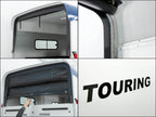 Cheval Liberte Pferdeanhänger Touring Jumping | Pullman-Fahrwerk | Sattelkammer