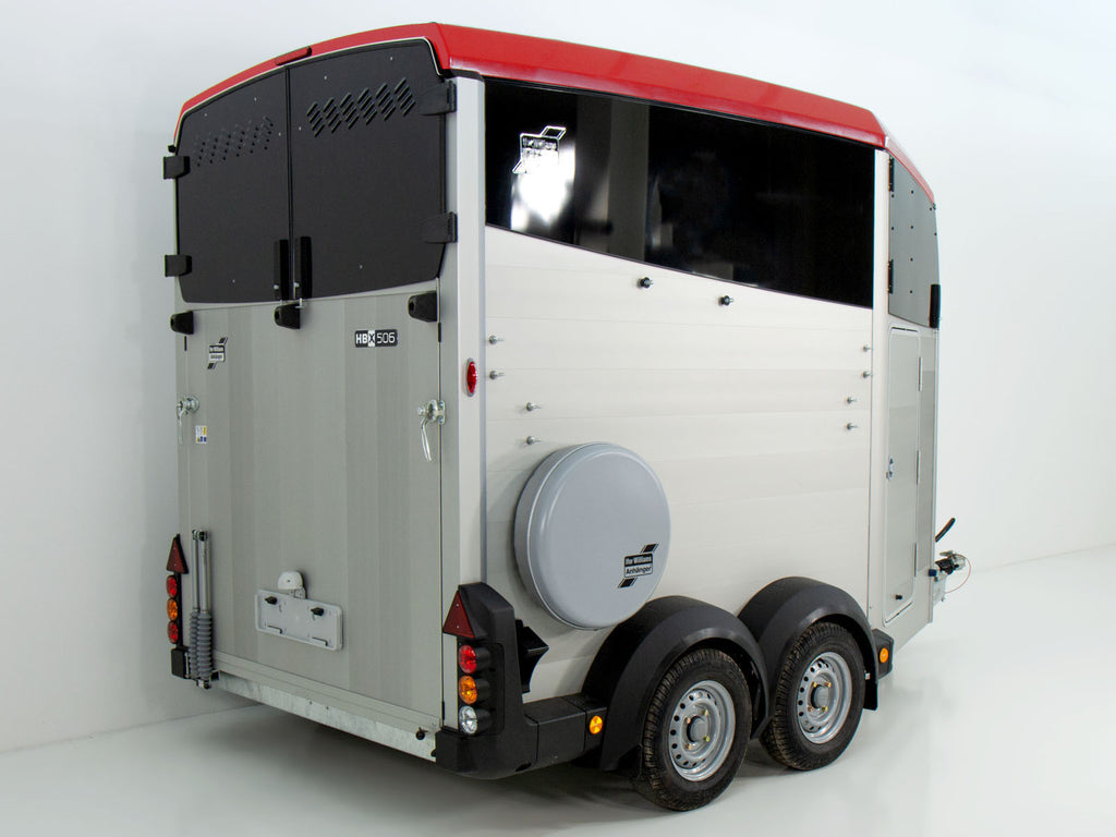 Ifor Williams Pferdeanhänger HBX 506 | Sattelkammer | Neues Modell