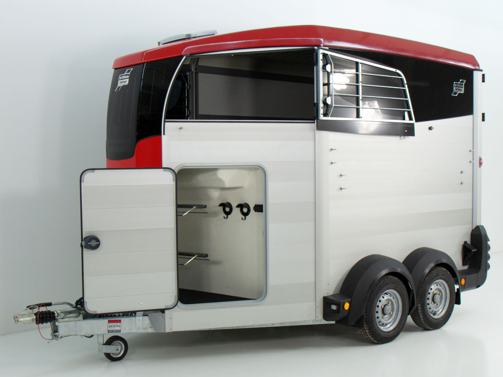 Ifor Williams Pferdeanhänger HBX 506 | Sattelkammer | Neues Modell