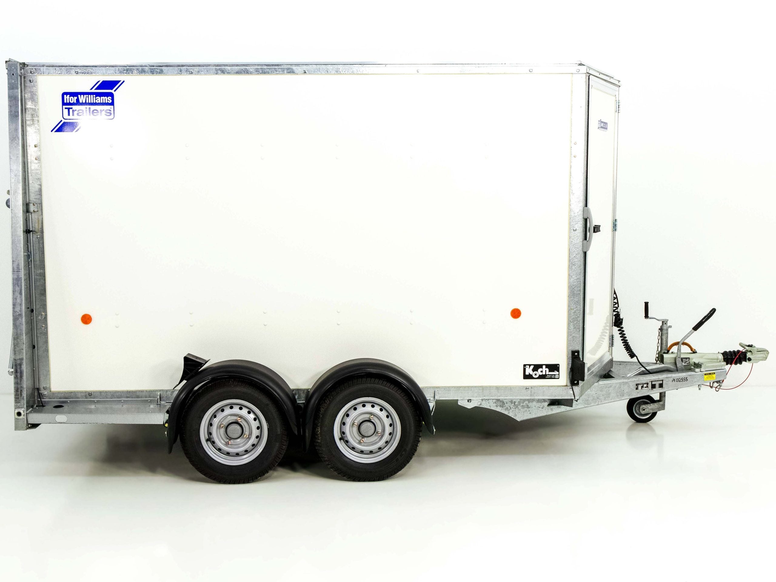 Ifor Williams Kofferanhänger BV 125G 147x360cm H:214cm 2,7t | Klappenkombi-Neu