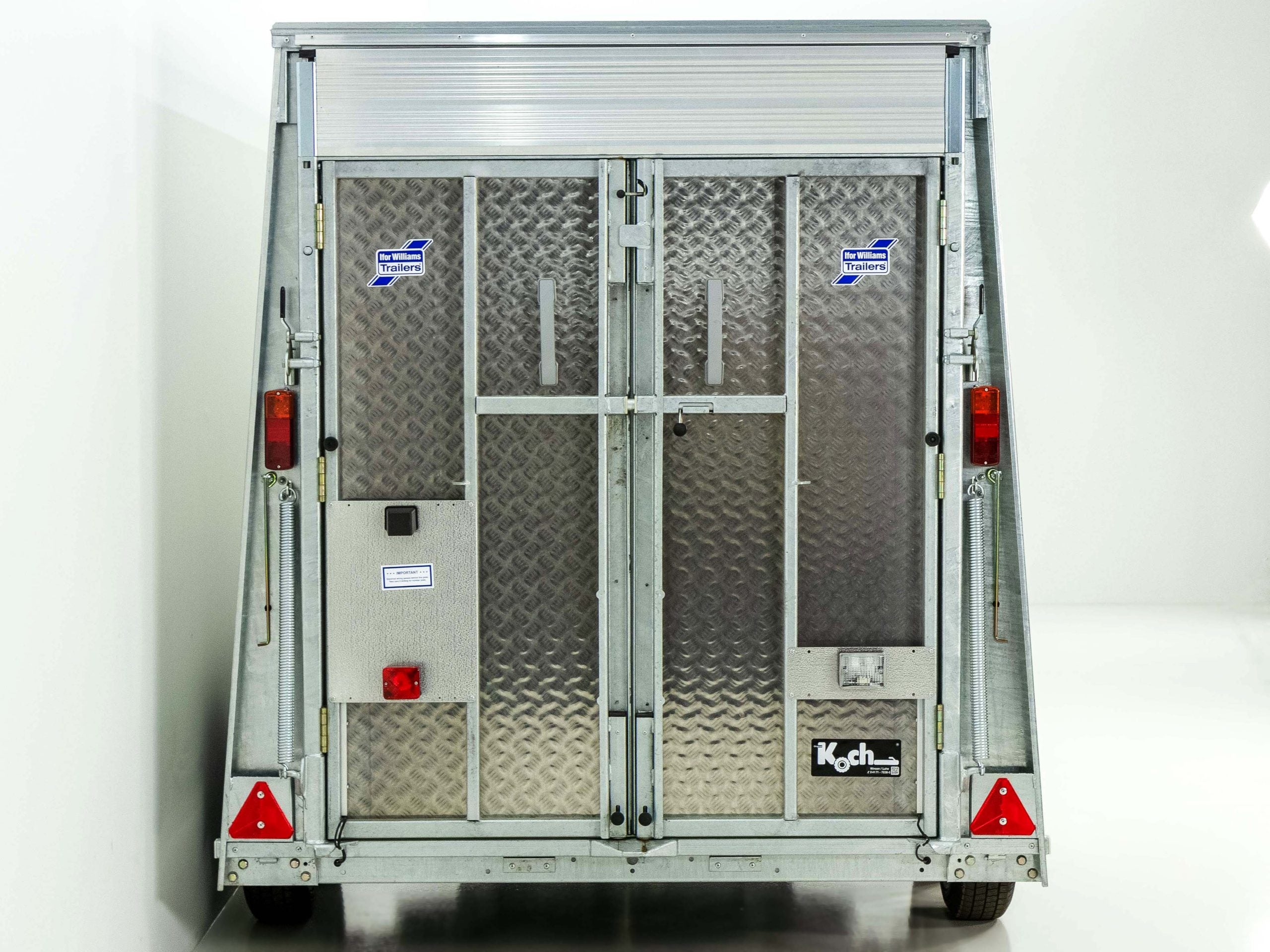 Ifor Williams Kofferanhänger BV 125G 147x360cm H:214cm 2,7t | Klappenkombi-Neu