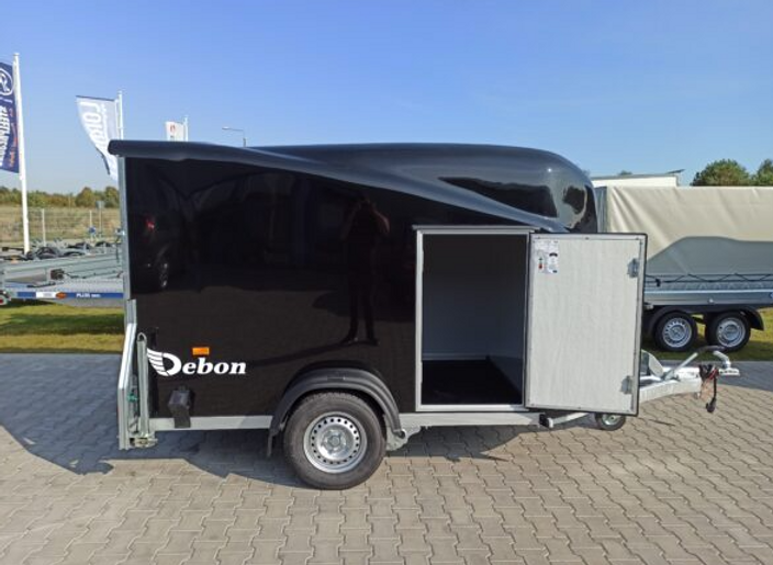 Debon Cargo 1300 Anhänger mit Hecktüren