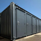 Sanitärcontainer 6 m × 2,4 m – 5 Separate Kabinen – WC & Waschbecken