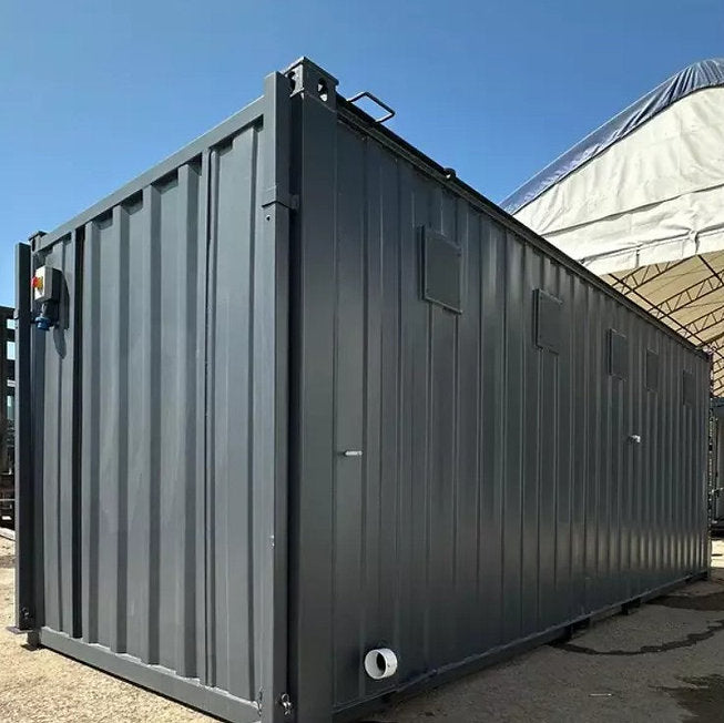 Sanitärcontainer 6 m × 2,4 m – 5 Separate Kabinen – WC & Waschbecken