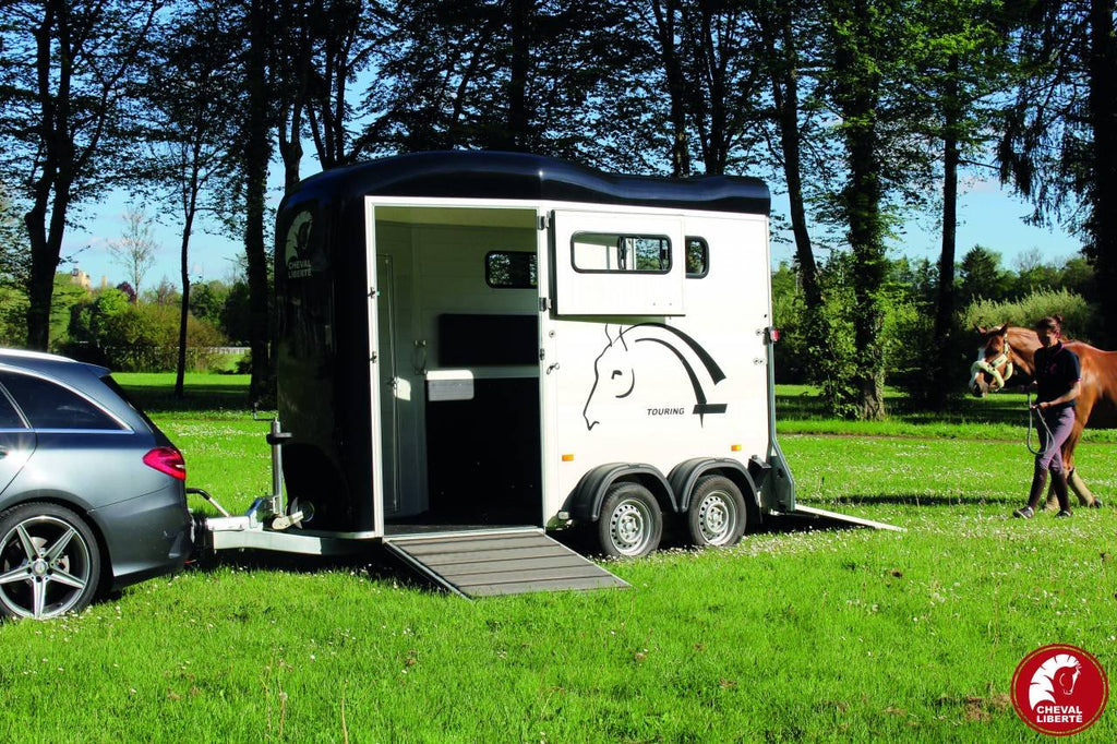 Pferdetransporter Cheval Liberté Touring One (1,5 Plätze)